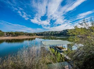 126 Carol Cv, Spicewood, TX 78669