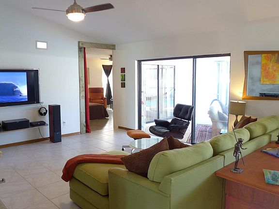 3rd image of 513 Bay Cir
