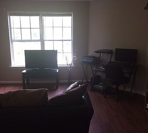 4th image of 114 Sundown Ct Unit 2D