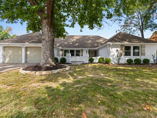 1767 E 59th Pl, Tulsa, OK 74105