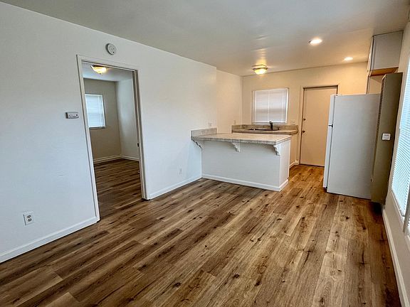 2nd image of 270 Whitney St APT C