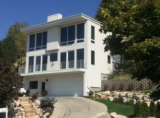 3931 Huntington Cir, Bountiful, UT 84010