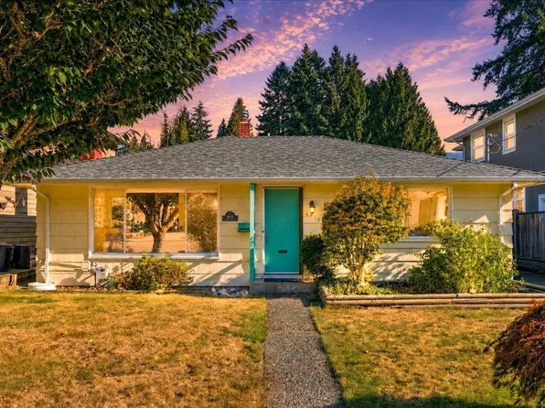 3040 Paisley Rd, North Vancouver, BC V7R 1C8