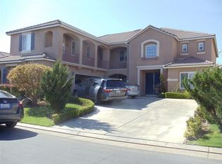 9679 N Willey Ct, Fresno, CA