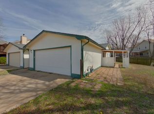 812 N Sumac Rd, Derby, KS 67037