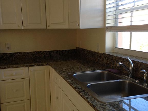 5th image of 2075 SE Wild Meadow Circle #2075