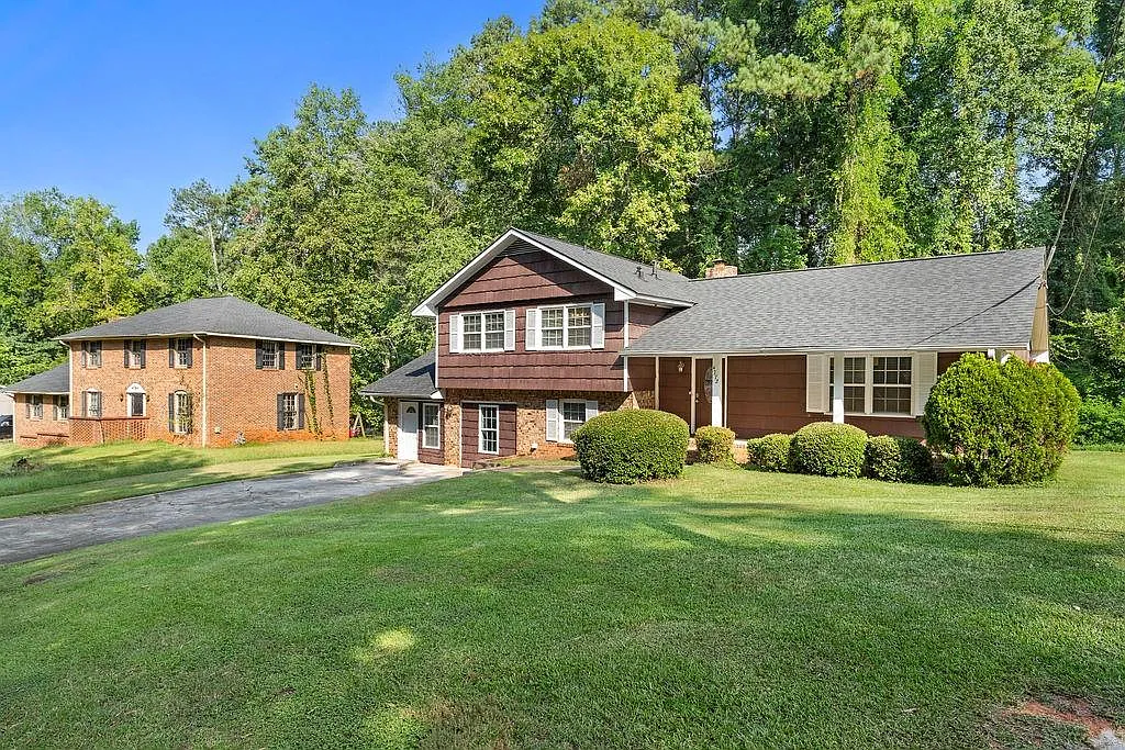 4 bed, 3.0 bath, 1746 sqft, $1,850 — Photo 3