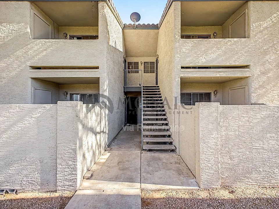 533 W Guadalupe Rd #2081