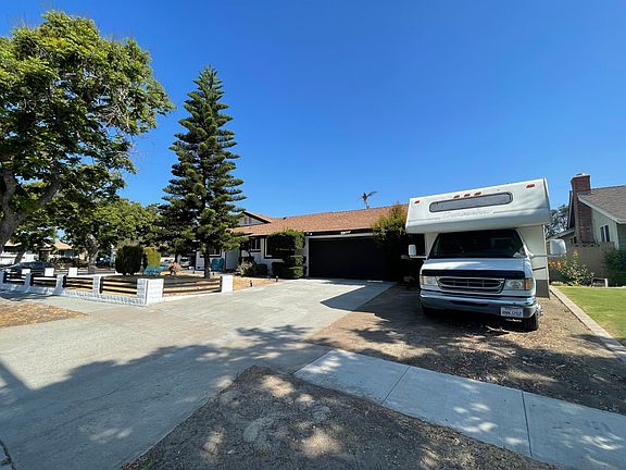 4th image of 25650 E Westport Dr