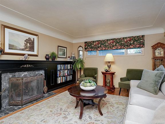 4th image of 2064 Lansdowne Rd