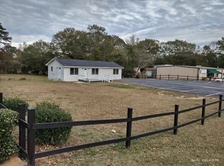 1020 S Main St NE, Conyers, GA 30012