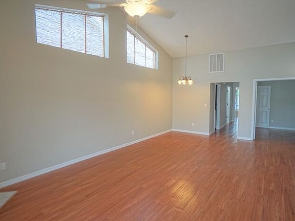3rd image of 11612 Hidden Hollow Cir