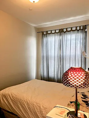 Rented by City Vista Inc | media 29