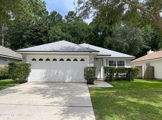 9205 Fallsmill Dr, Jacksonville, FL 32244