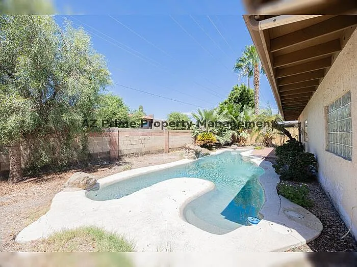 5502 E Roanoke Ave — Photo 24