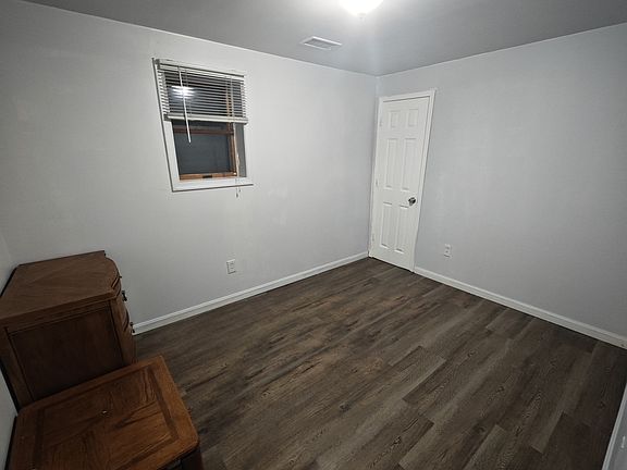 5th image of 2015 S Langley St