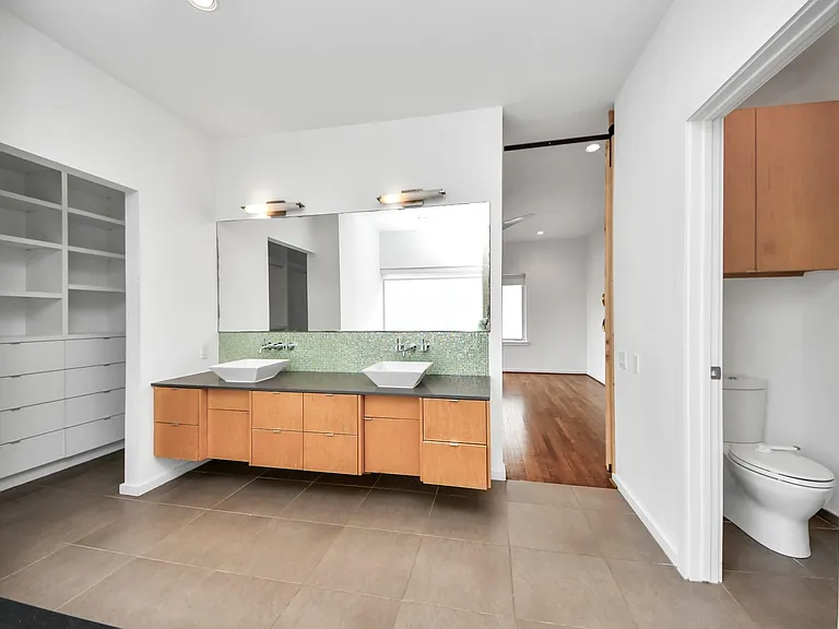 1823 Southmore Blvd — Photo 36