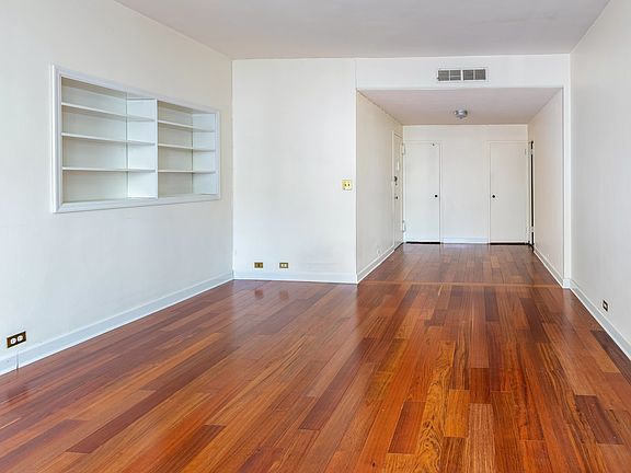4th image of 25 E 83rd St APT 7C