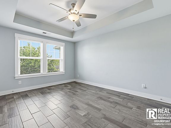 5th image of 3964 Neomi St
