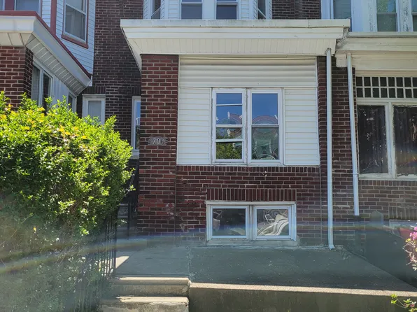 706 W Rockland St, Philadelphia, PA 19120