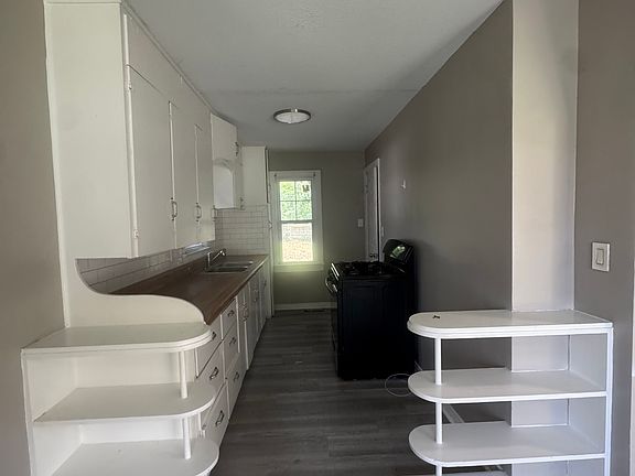 5th image of 1508 S Saint Francis Ave