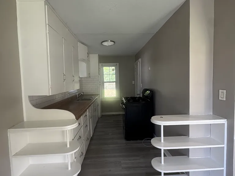 1508 S Saint Francis Ave — Photo 5