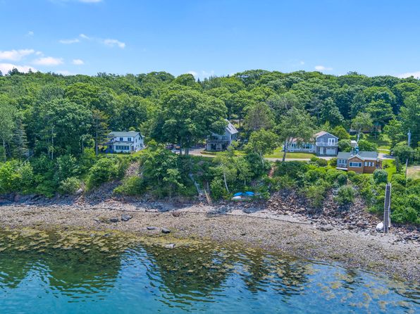 11 Waters Edge Lane, Owls Head, ME 04854