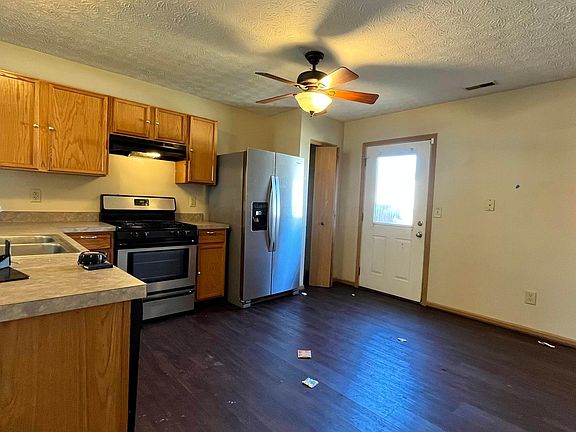 4th image of 7516 Hemrich Dr