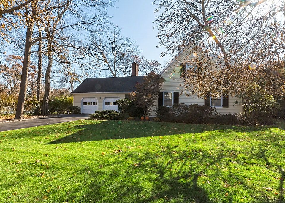 1st image of 23 Church Ln