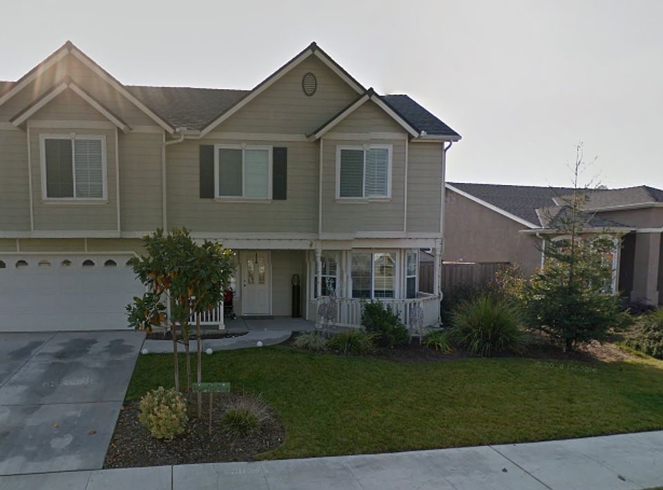 1st image of 3235 W Connelly Ave