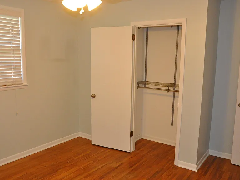 171 Lakeside Park Dr — Photo 14