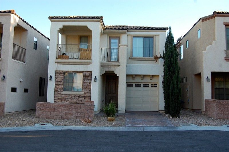 1st image of 8243 Sierra Cascade Ct