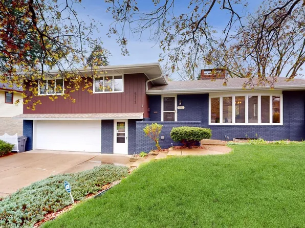 5113 Meadow Rdg, Edina, MN 55439