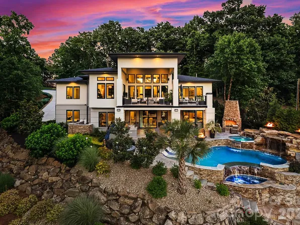 106 Norcross Ln, Mooresville, NC 28117