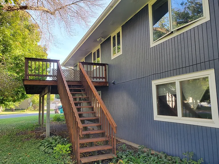 2117 Fern Ln — Photo 5