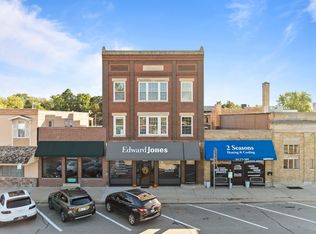 106 N Main St, Walworth, WI 53184