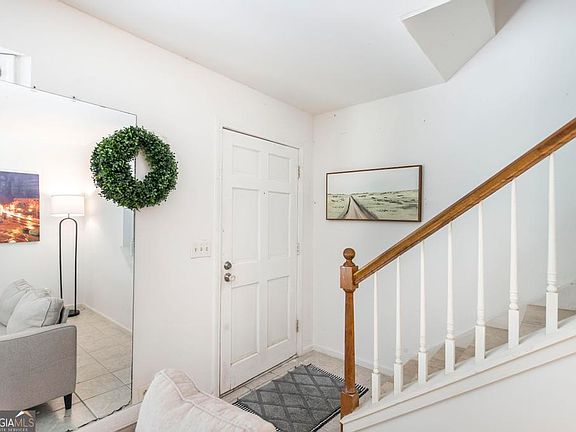 3rd image of 5105 Nisbet Dr