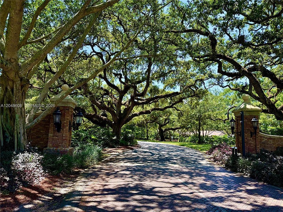 1st image of 9291 Arborwood Cir