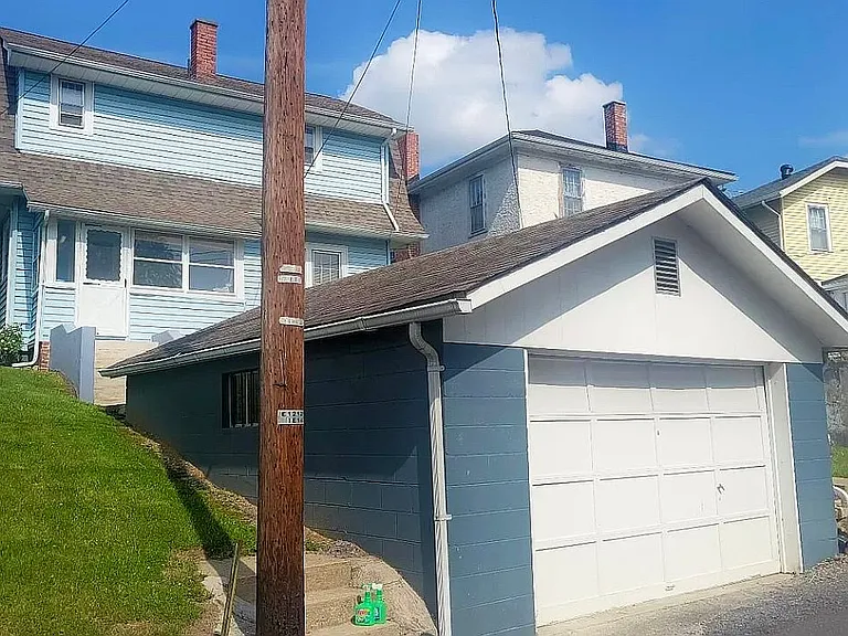 1436 S Midland Heights Pl — Photo 4