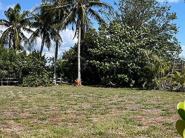 1564 Biscayne Way, Marco Island, FL 34145