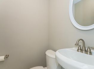1427 N Harlem Ave APT C, Oak Park, IL 60302