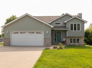 606 7th Ave NE, Kasson, MN 55944