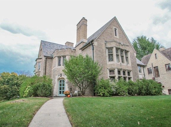 2nd image of 6319 W Washington Blvd