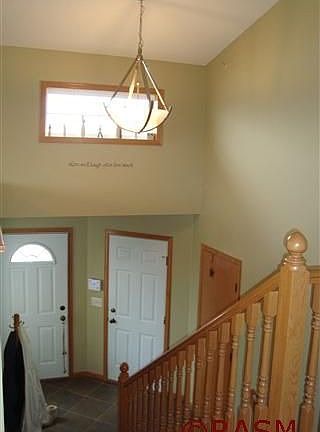 2nd image of 612 St Andrews Dr