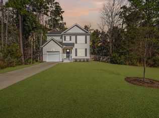 2005 Kay St, Johns Island, SC 29455
