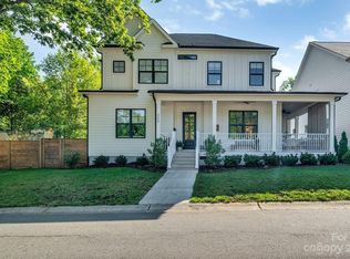 4203 Hammett St, Charlotte, NC 28205