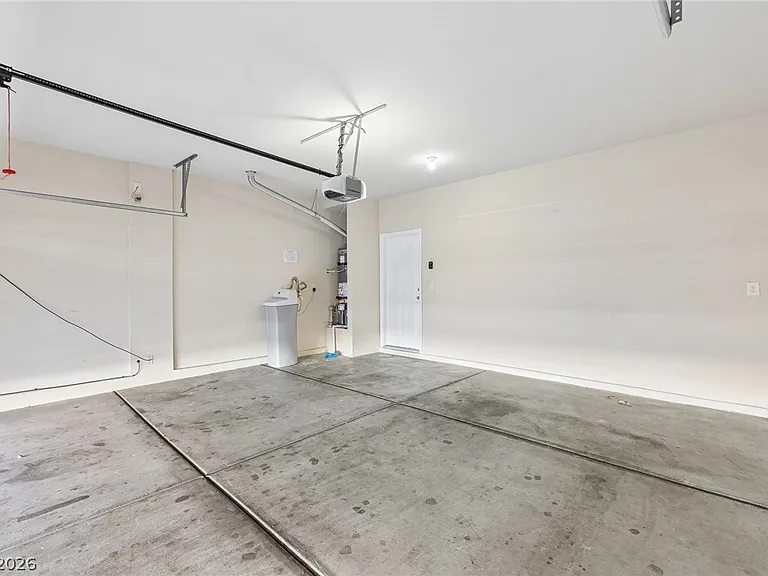 84 Marco Island St — Photo 34
