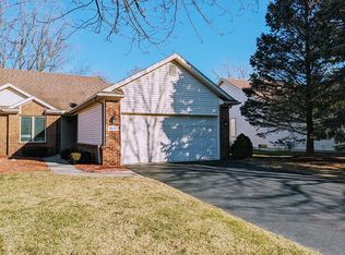 1662 Spruce Ct, Temperance, MI 48182