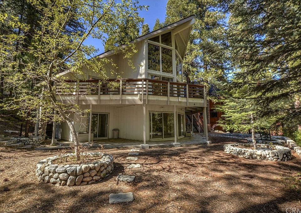 1st image of 463 Bel Air Dr