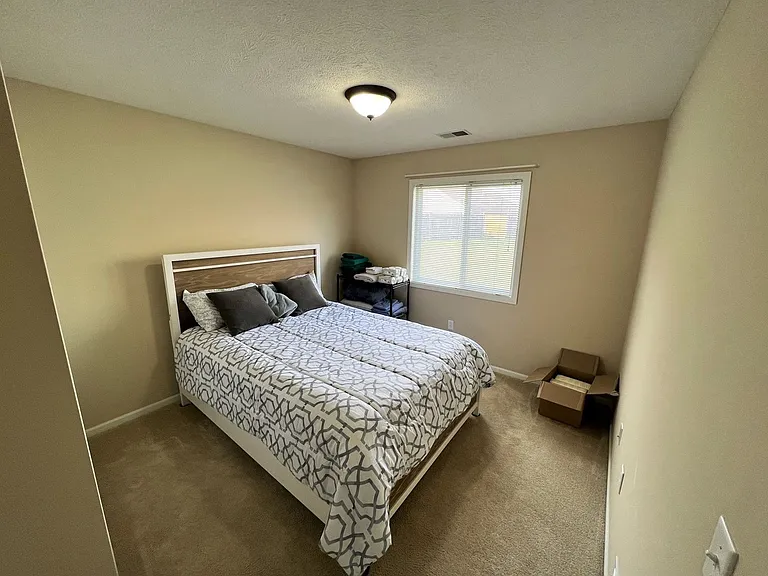 506 Brooklawn Dr — Photo 8